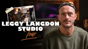 Tour del Estudio de Leggy Langdon