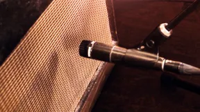 Recording electric guitar amp